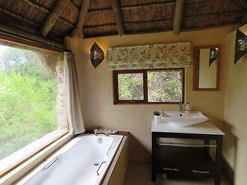 Woodbury Lodge Amakhala Game Reserve Bagian luar foto