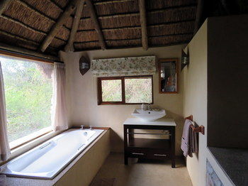 Woodbury Lodge Amakhala Game Reserve Bagian luar foto